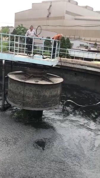 清理沉淀池